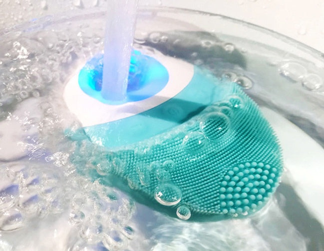 Wireless Charging Silicone Cleansing Brush